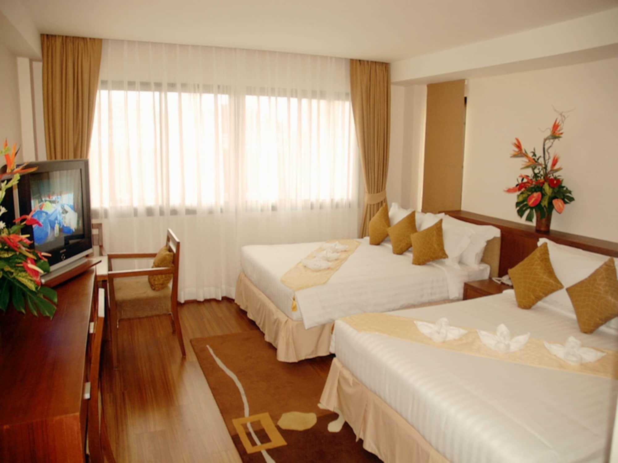 Hiran Residence Patong Exteriér fotografie